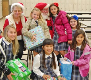 Worcester County Sherriff’s Department And Santa Greet Worcester Prep Students