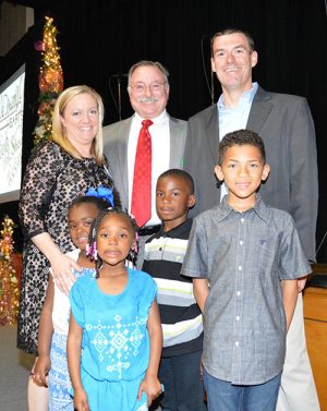 Foster Parents Receive Helping Hands Award