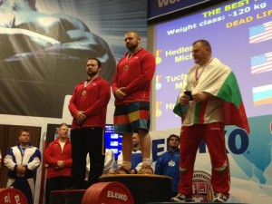 OC Power Lifter Wins Gold at Worlds